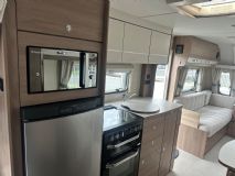2021 COMPASS CASITA 840 5.jpg